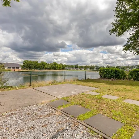 Watergeluk ҉ Nyaraló