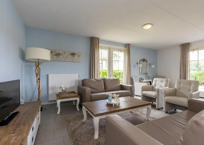 بيت للعطل Watergeluk ҉ *